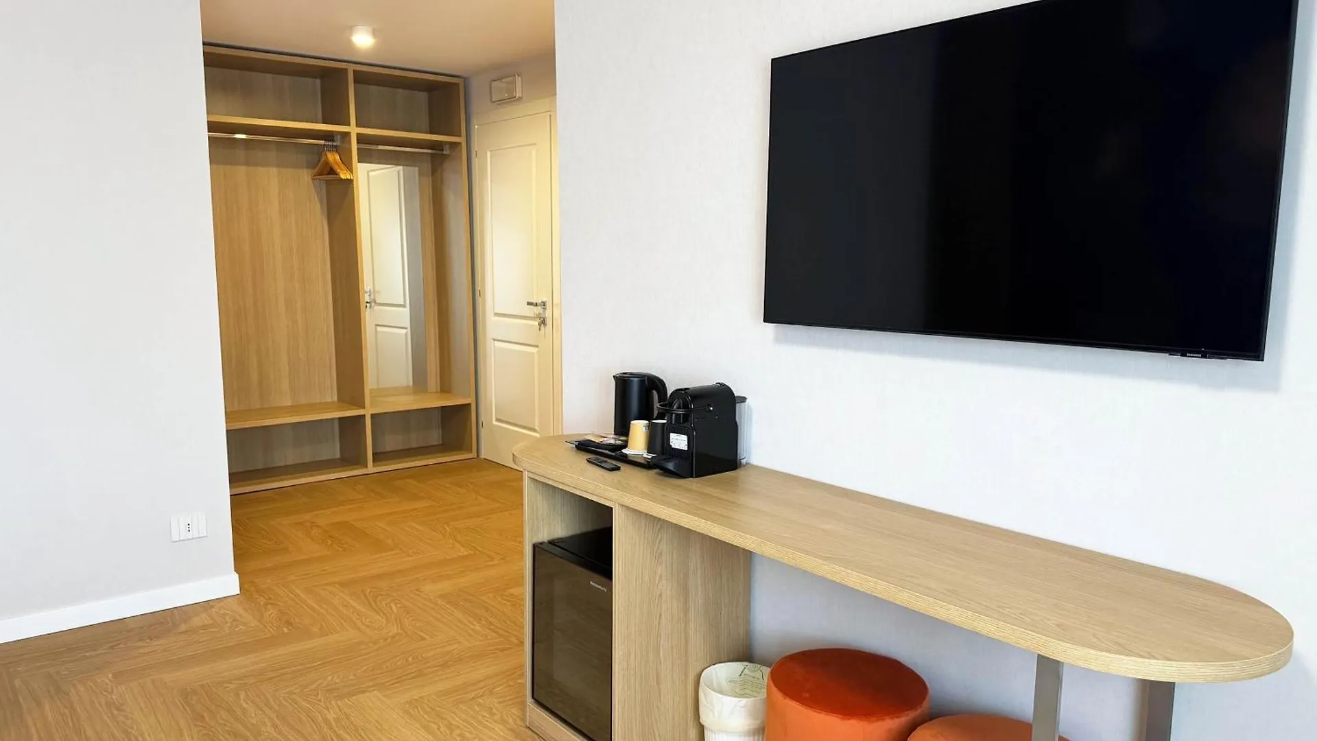 Bloom Comfort Rooms Ciampino Guest house