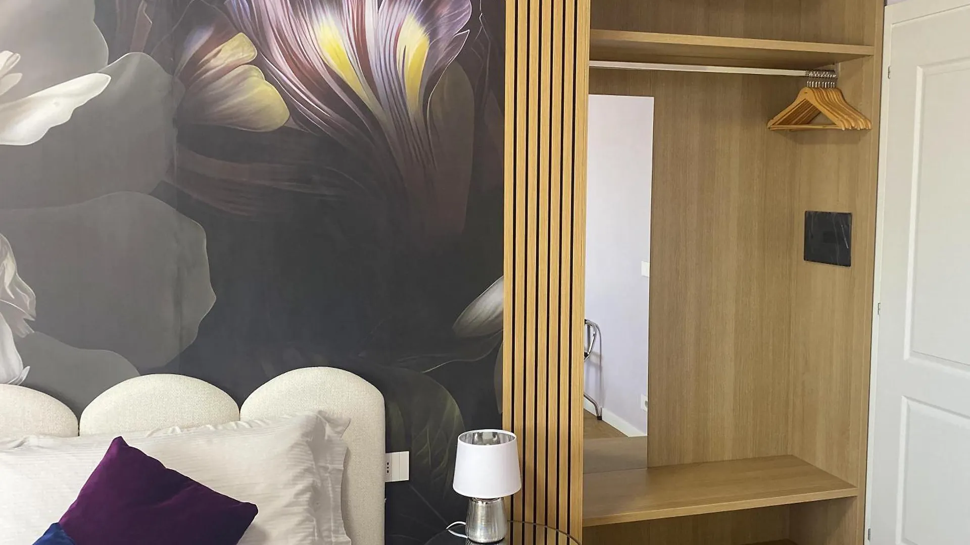 Bloom Comfort Rooms Ciampino Italy