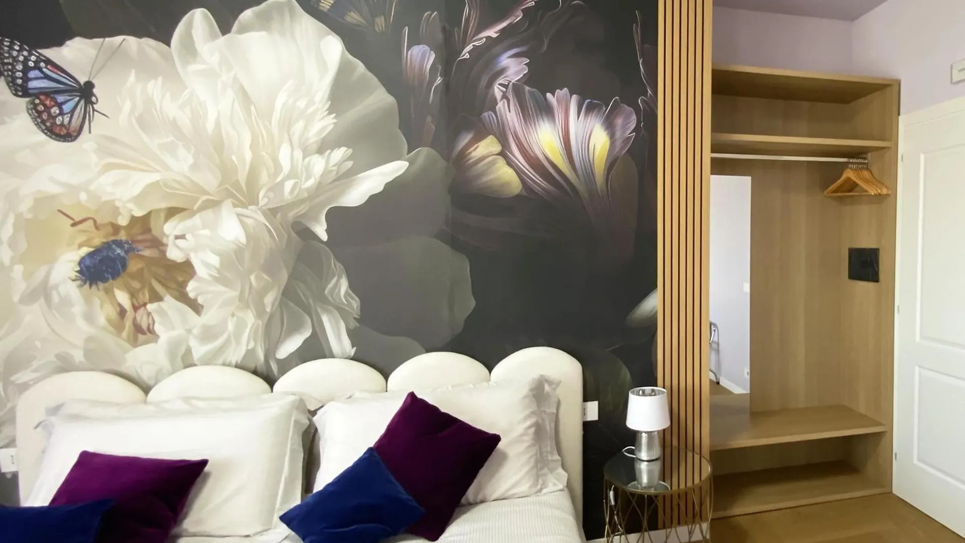 Bloom Comfort Rooms Ciampino